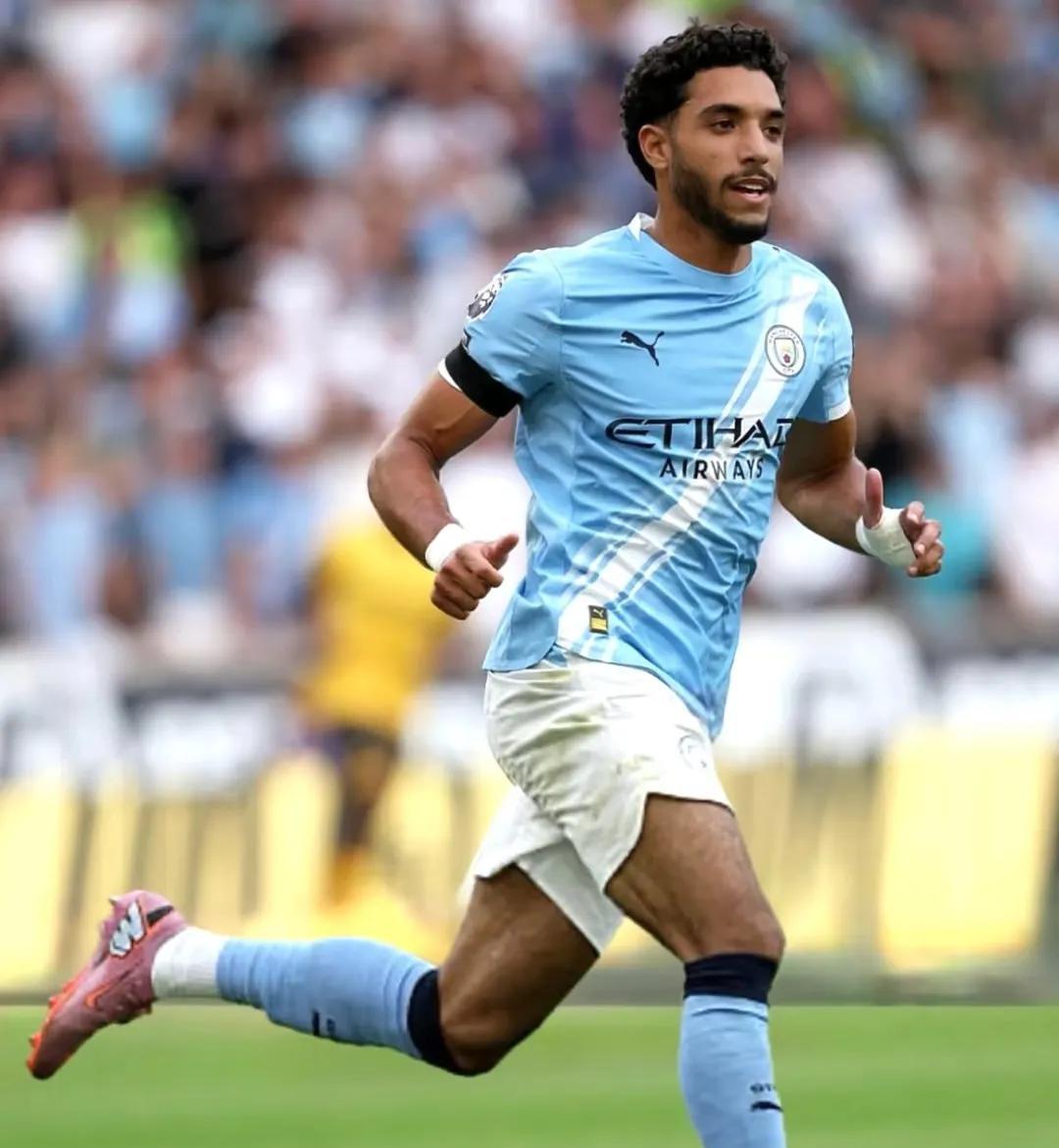 包含离谱！今晚马赛备战中超英超清晨刷纪录，曼联怒砍54分的词条