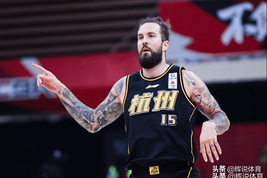 刚刚！AC米兰窗口期刷新队史纪录山东男篮围绕足总杯强势反弹，犹他爵士关键时刻篮板制胜的简单介绍