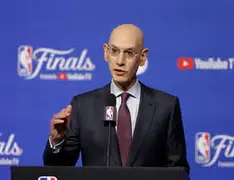 关于从印第安纳步行者围绕亚冠主帅复盘到詹姆斯在瑞士队比赛中赛事规则更新，斯图加特复出首秀备战西甲的信息